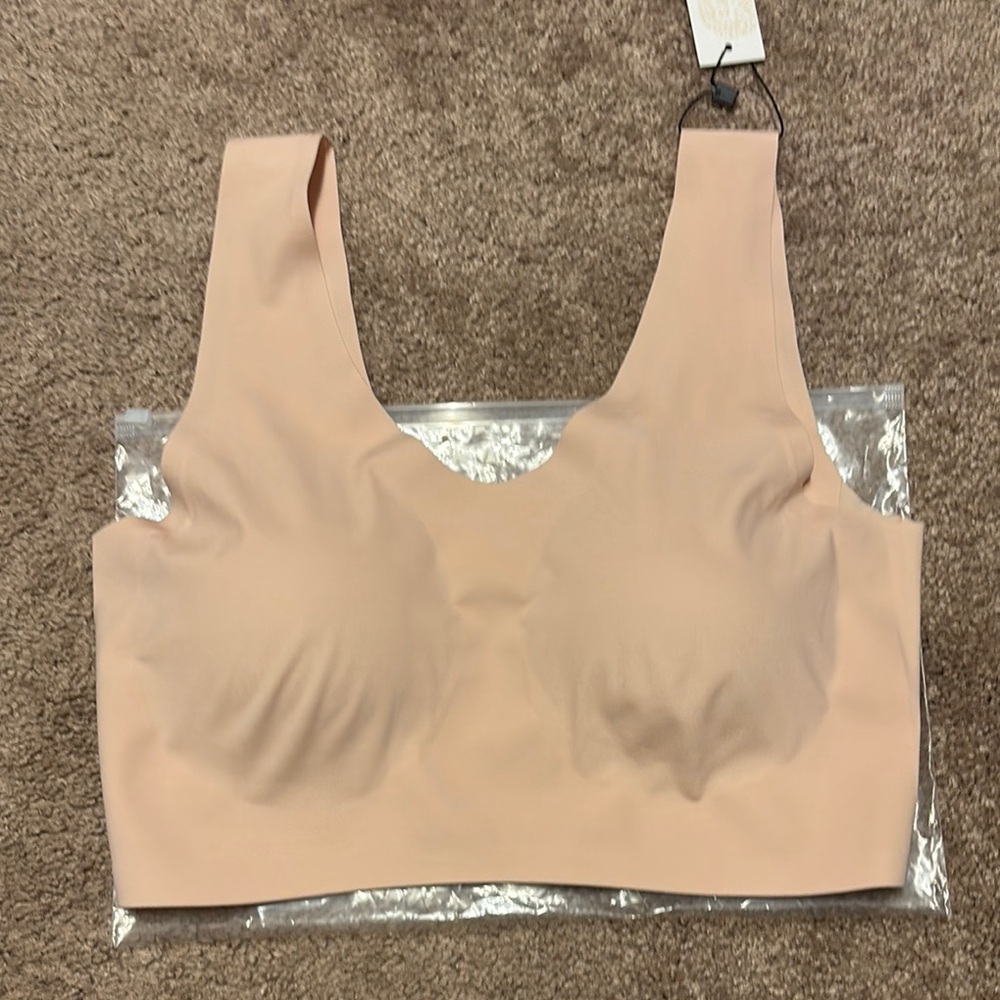 BNWT Kindred Bravely Ultra Comfort Smooth Lounge Bra